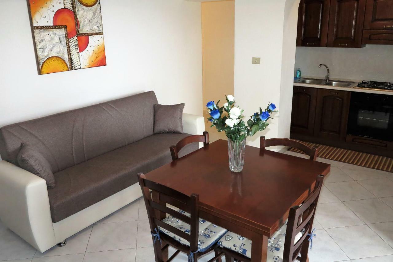 Yellowhouse Cala Gonone Exterior foto